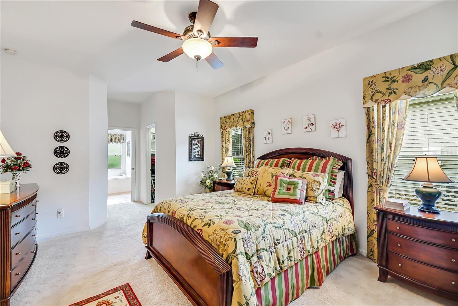 24128 ROBINWOOD ST, LEESBURG, FL, 34748