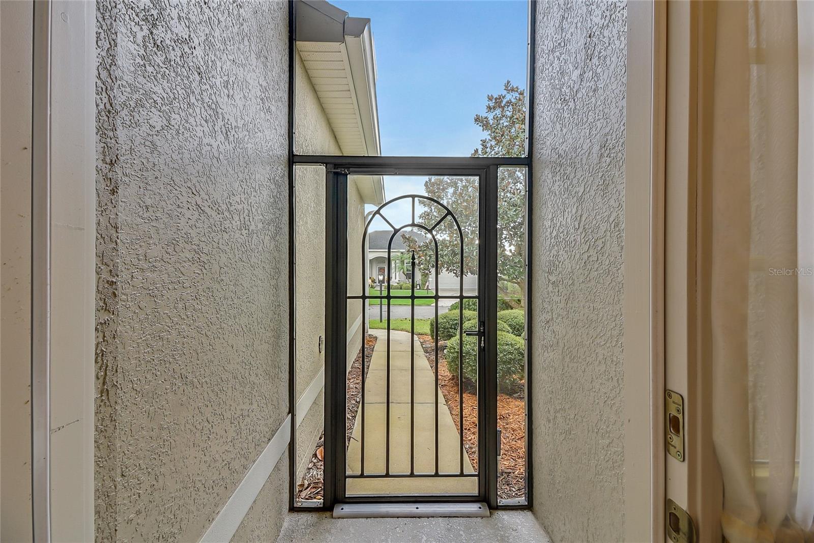 24128 ROBINWOOD ST, LEESBURG, FL, 34748