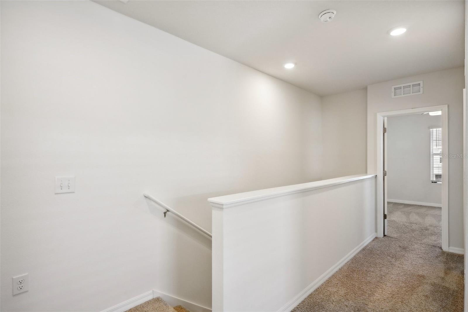 1660 HUBBELL RD, WESLEY CHAPEL, FL, 33543