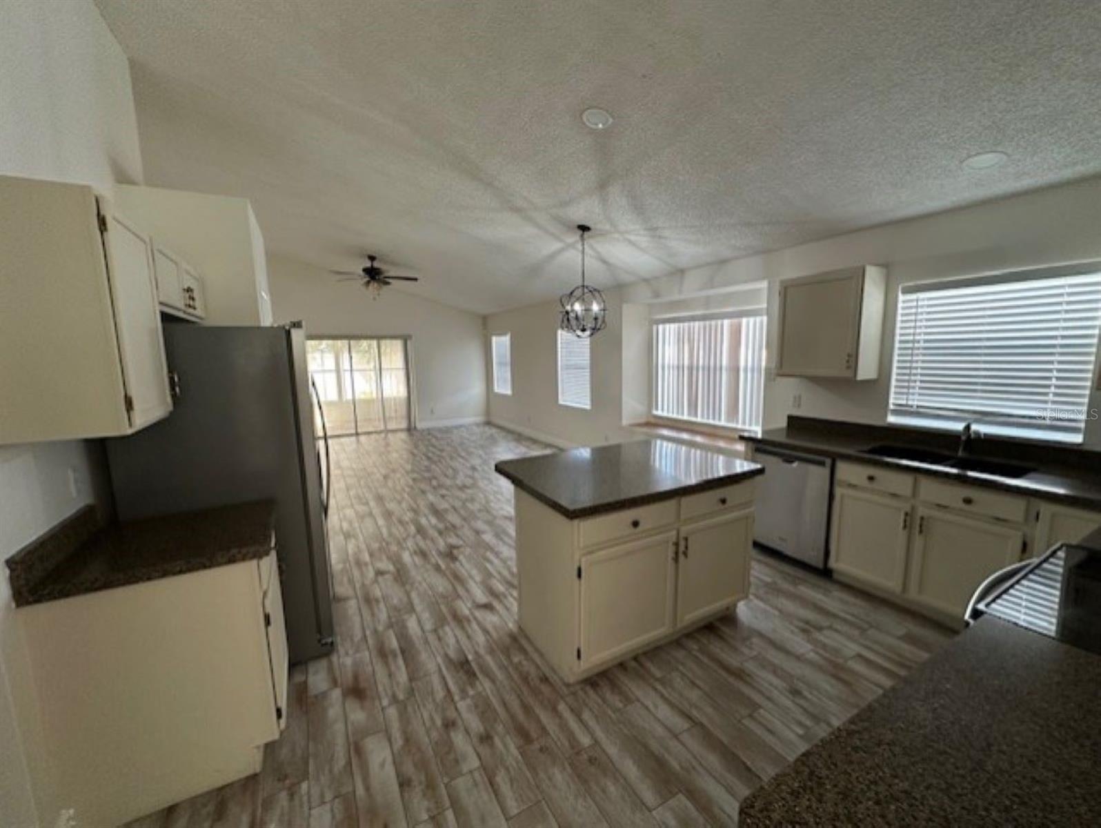 2740 BURWOOD AVE, ORLANDO, FL, 32837