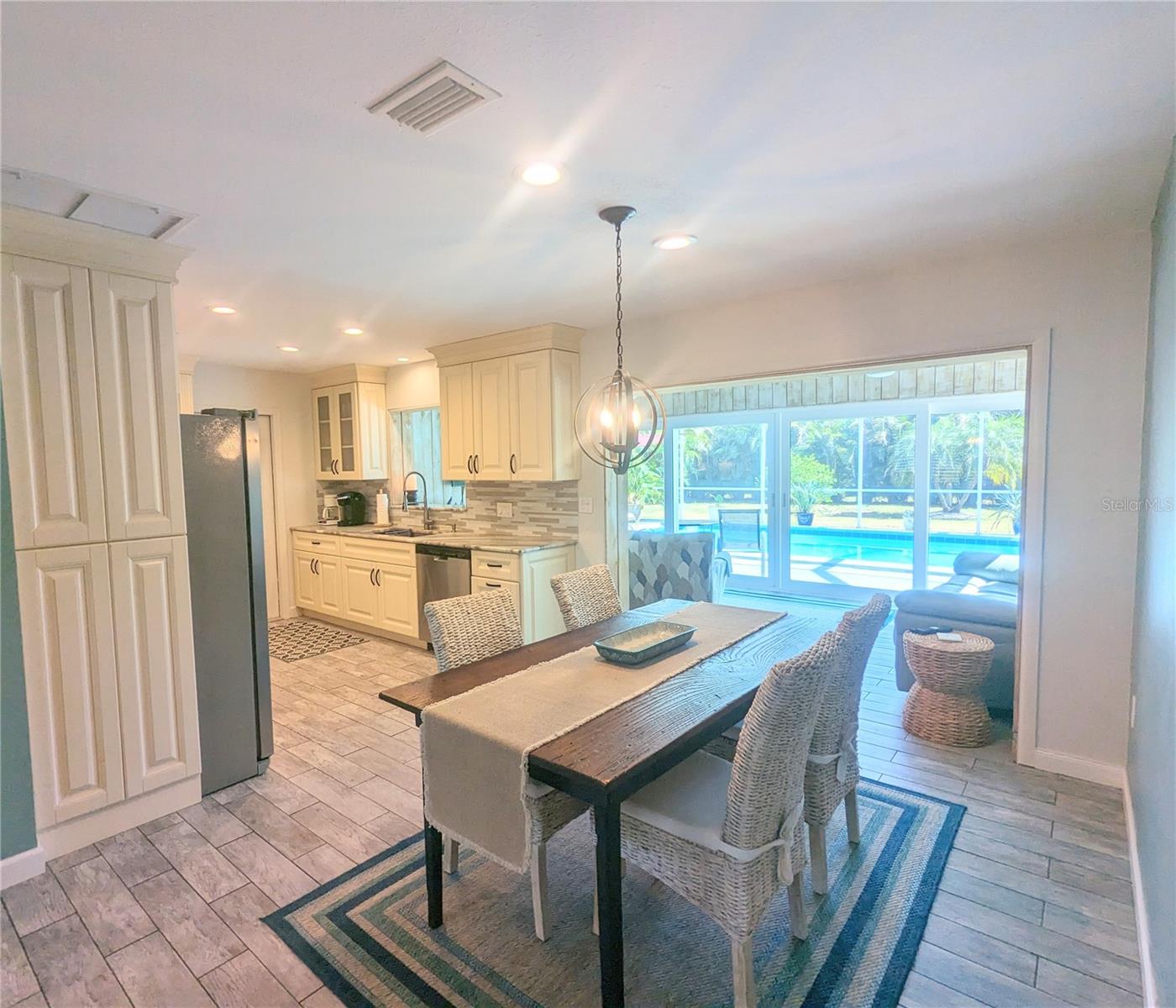 3070 GULF GATE DR, SARASOTA, FL, 34231