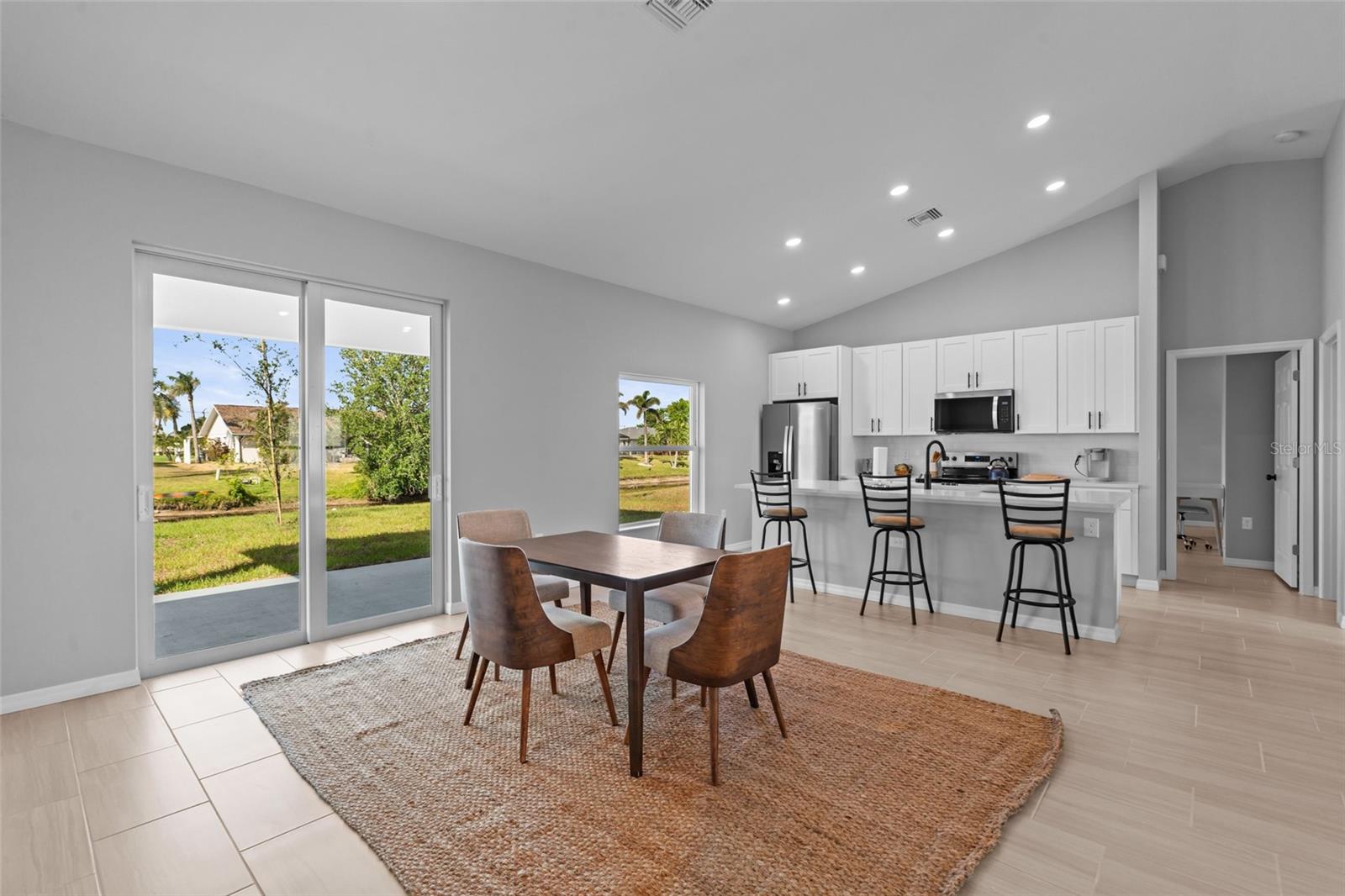220 MARK TWAIN LN, ROTONDA WEST, FL, 33947