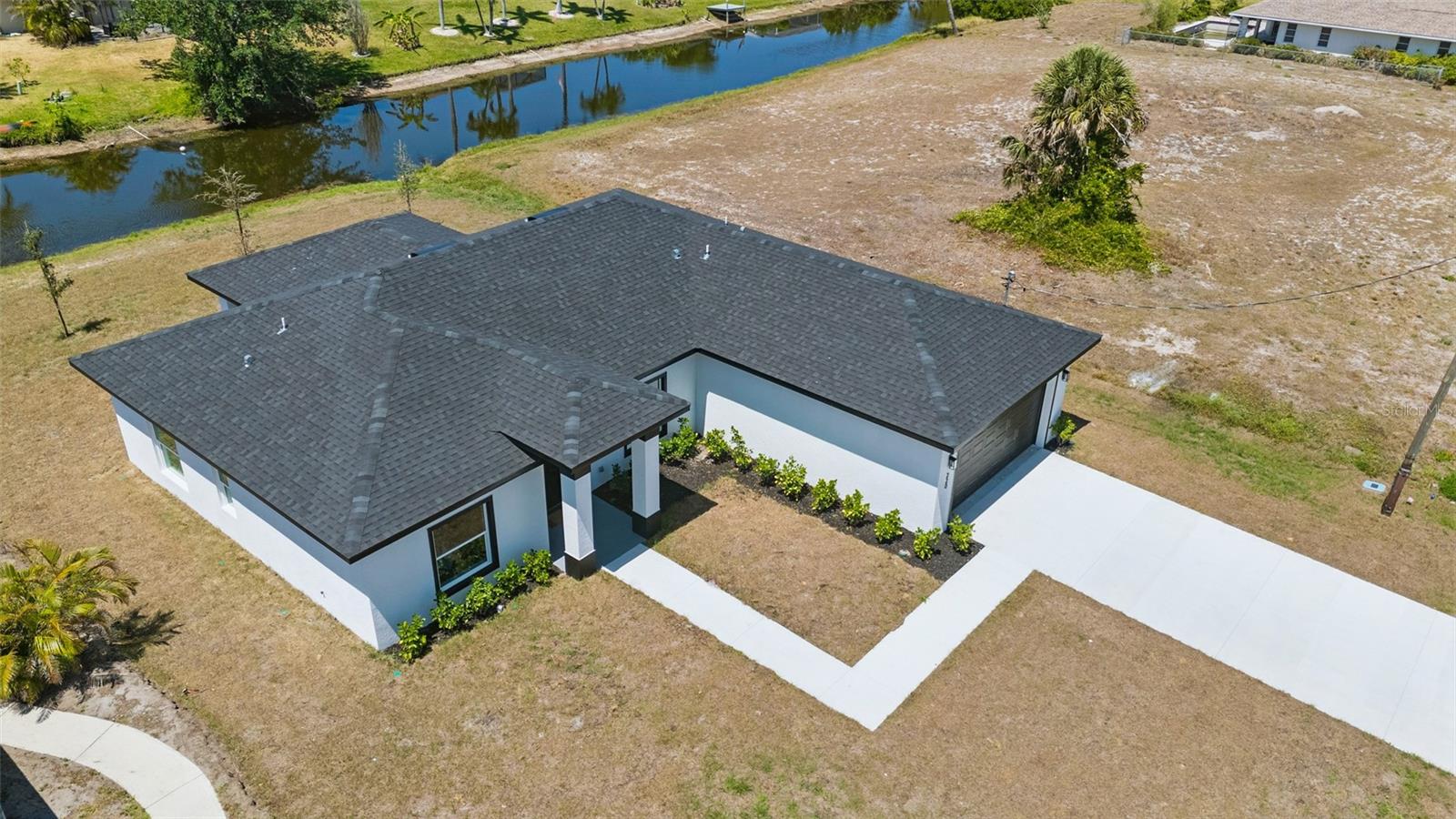 220 MARK TWAIN LN, ROTONDA WEST, FL, 33947