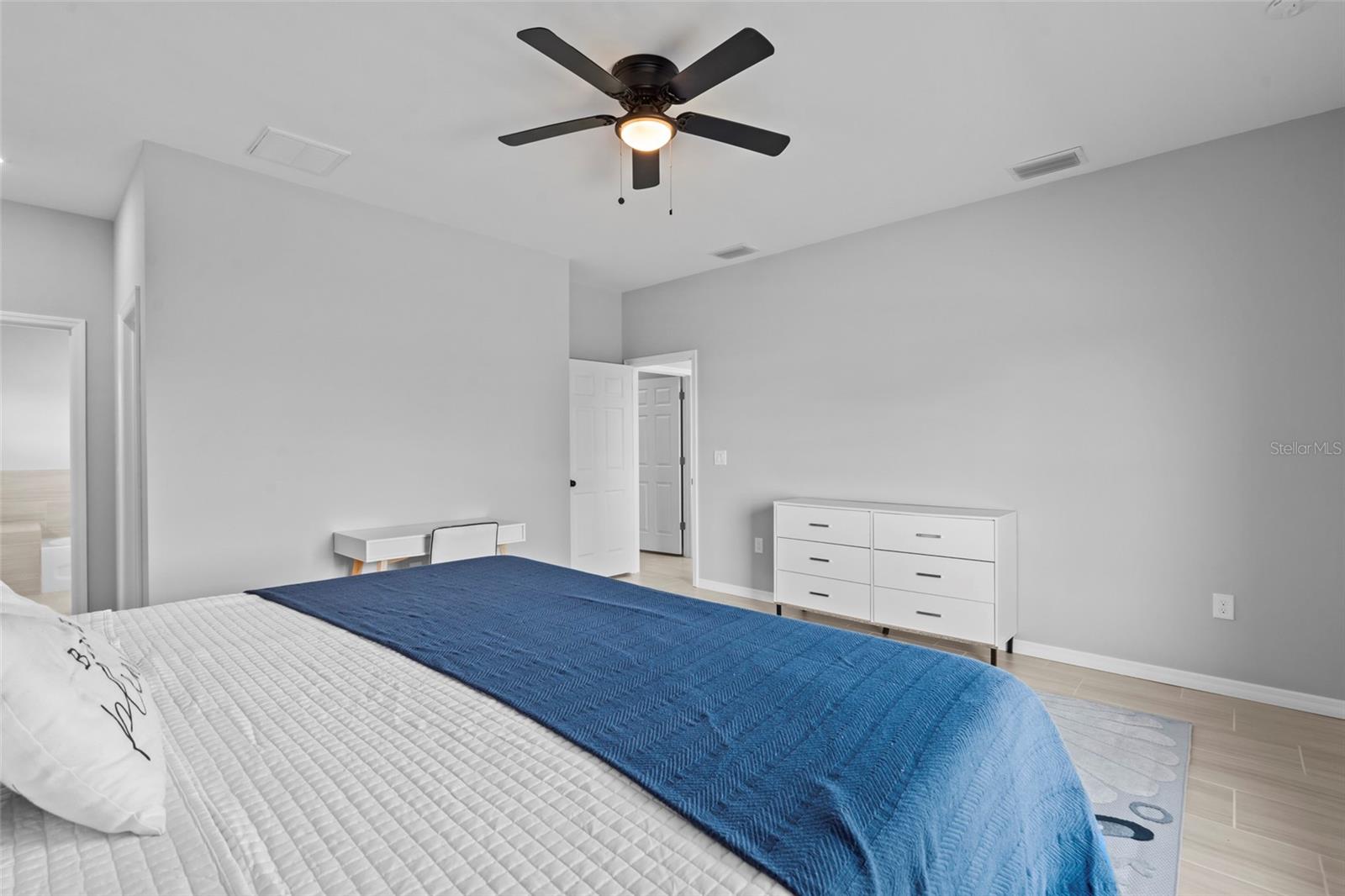 220 MARK TWAIN LN, ROTONDA WEST, FL, 33947