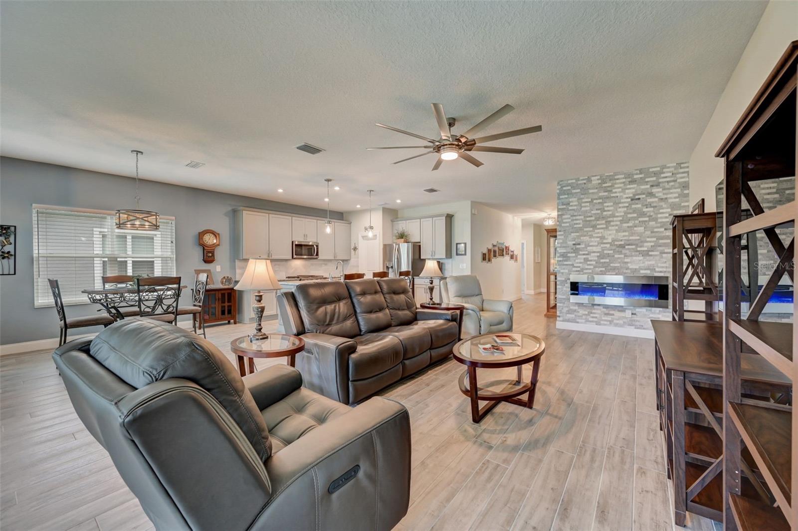 5521 LIMELIGHT DR, APOLLO BEACH, FL, 33572