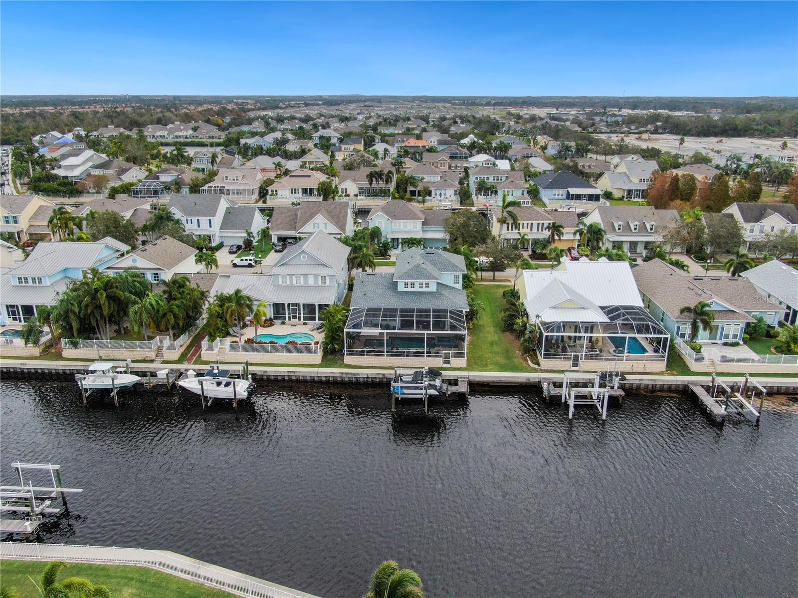 410 ISLEBAY DR, APOLLO BEACH, FL, 33572