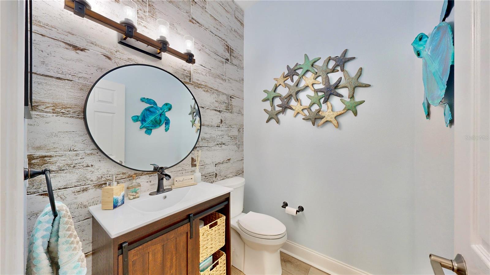 410 ISLEBAY DR, APOLLO BEACH, FL, 33572