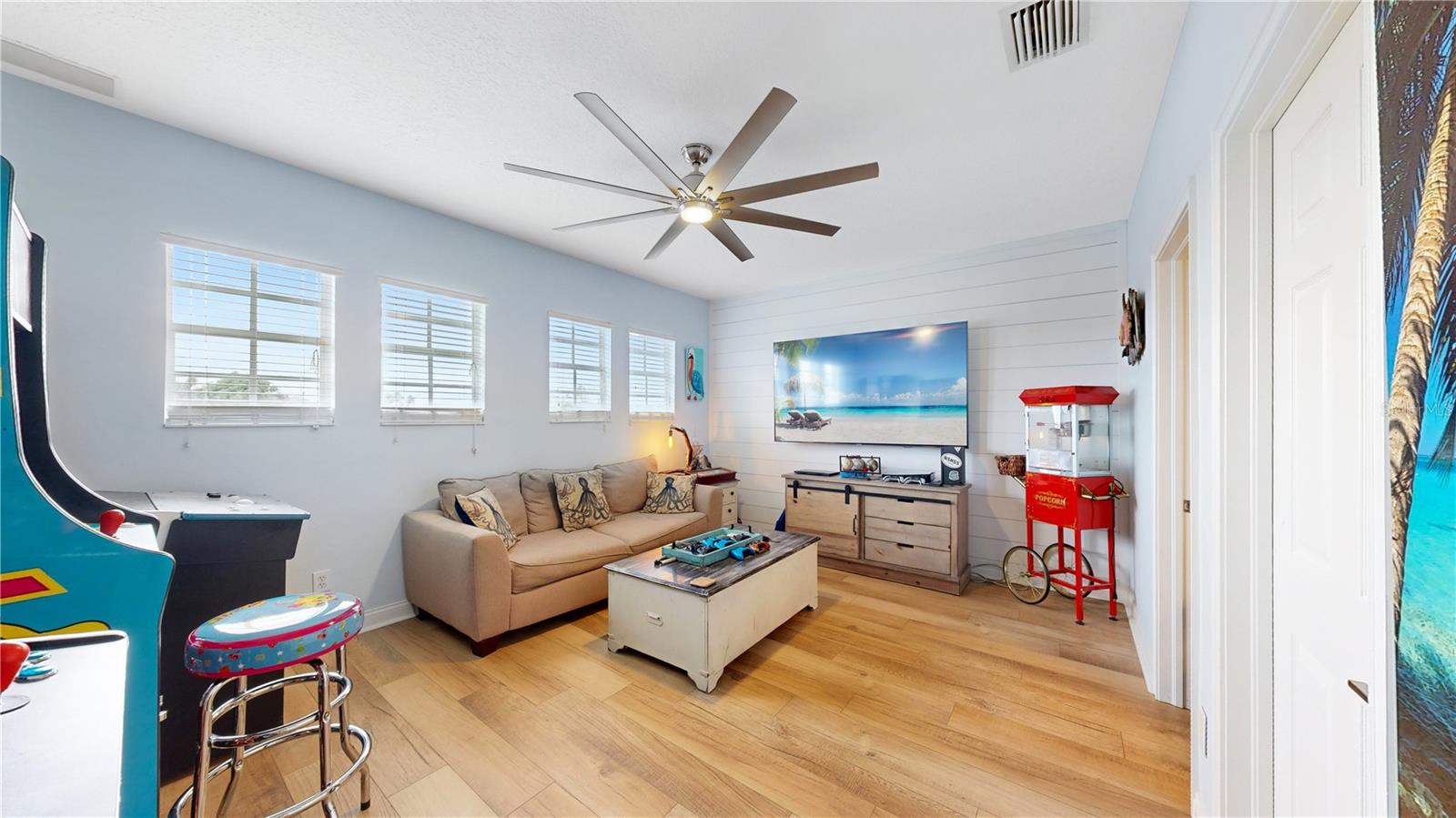 410 ISLEBAY DR, APOLLO BEACH, FL, 33572