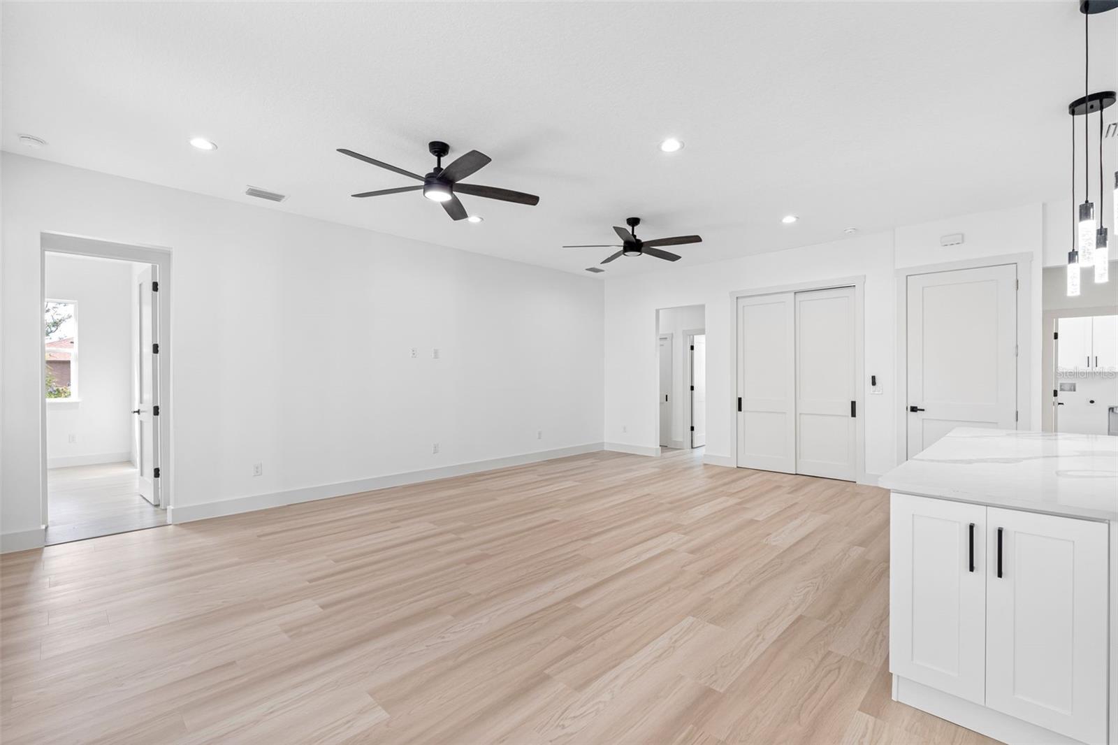 7306 EXTER WAY, TAMPA, FL, 33615