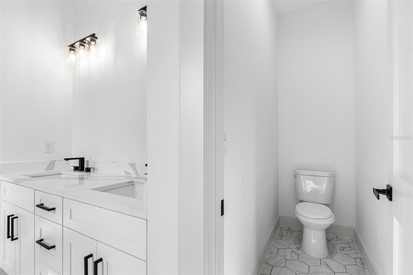 7306 EXTER WAY, TAMPA, FL, 33615