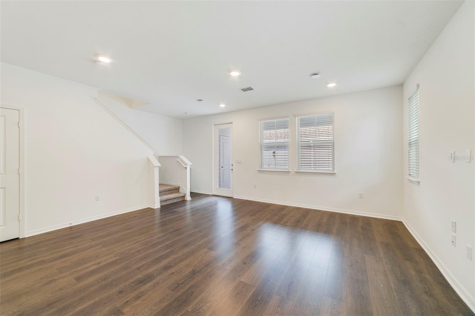 155 AULIN AVE, OVIEDO, FL, 32765