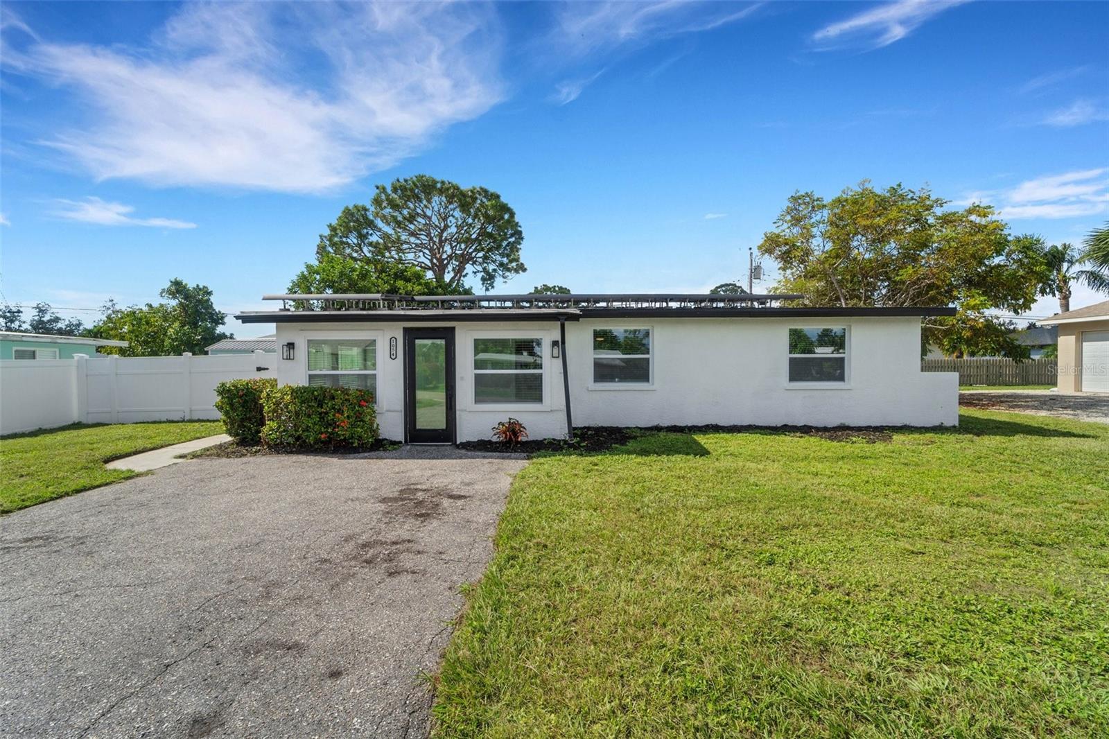1054 W BAFFIN DR, VENICE, FL, 34293