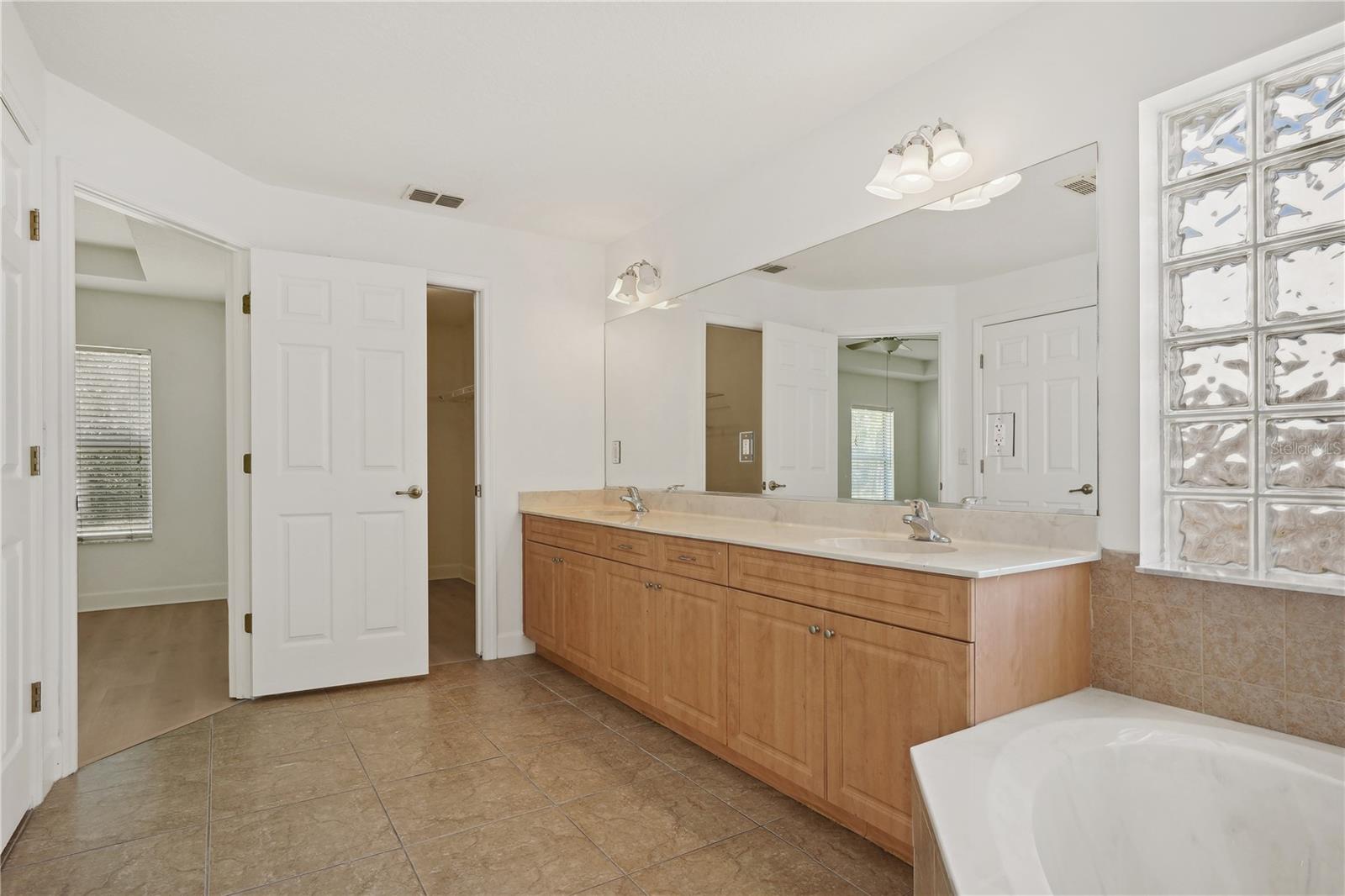 94 KALAMAZOO TRL, PALM COAST, FL, 32164