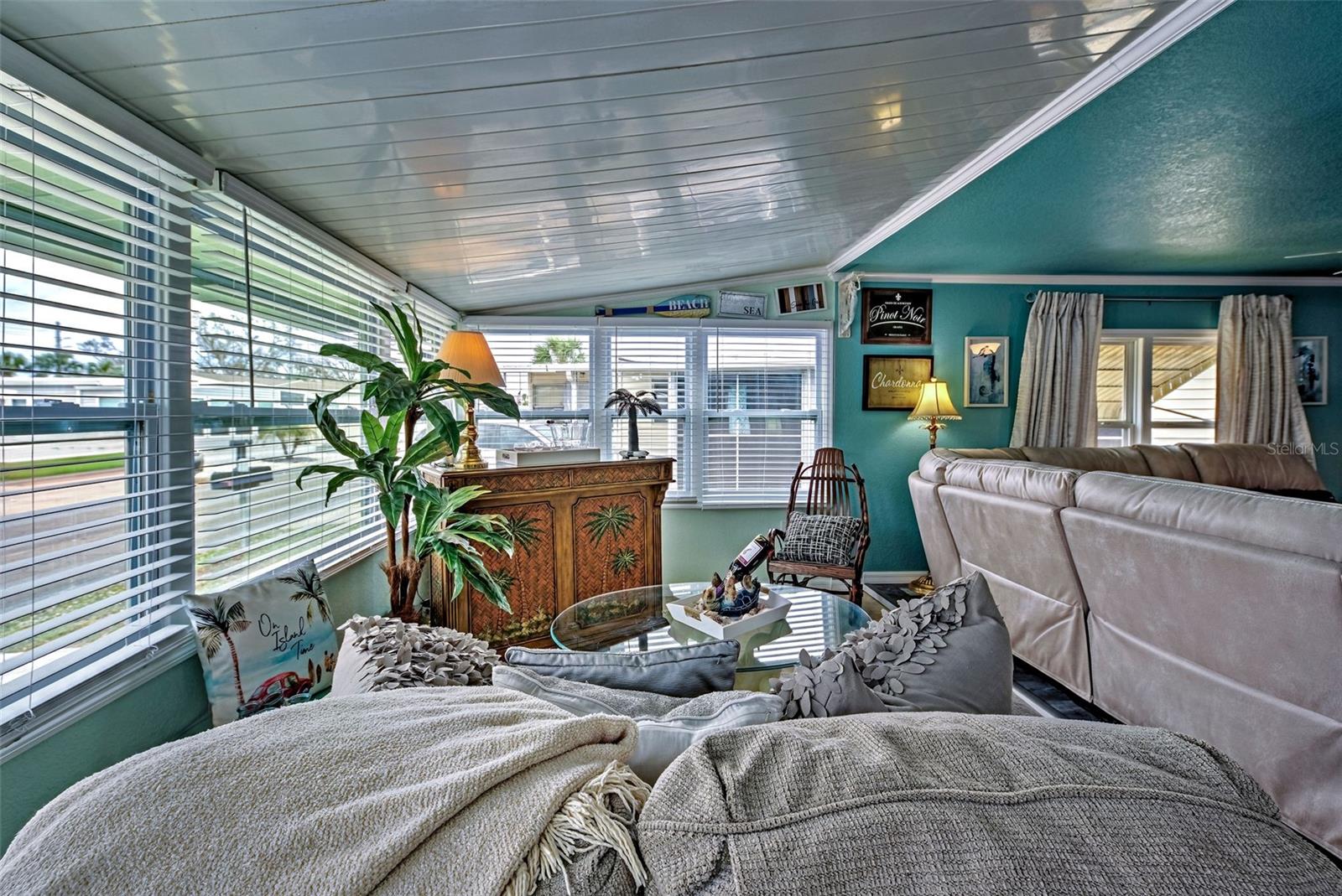 712 ROMA RD, VENICE, FL, 34285