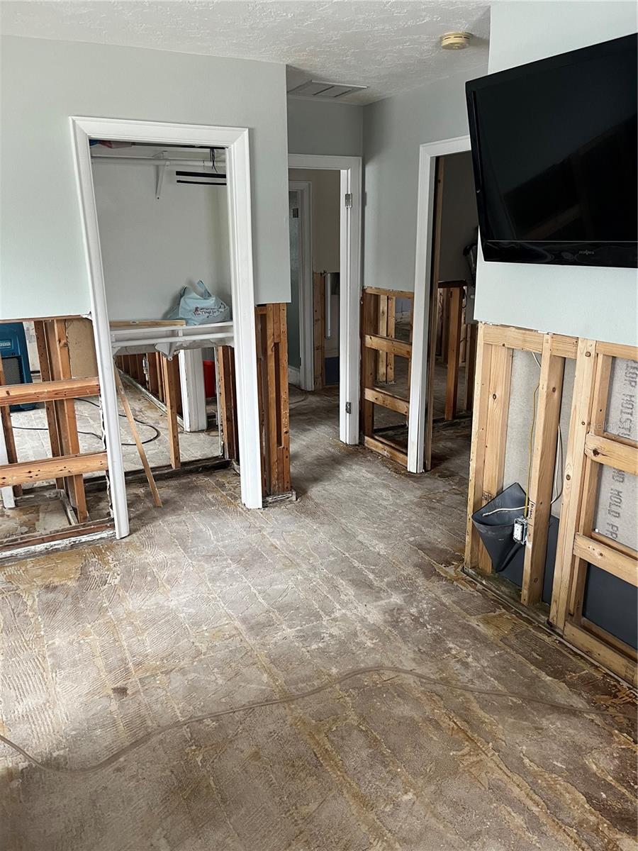 16105 4TH ST E, REDINGTON BEACH, FL, 33708