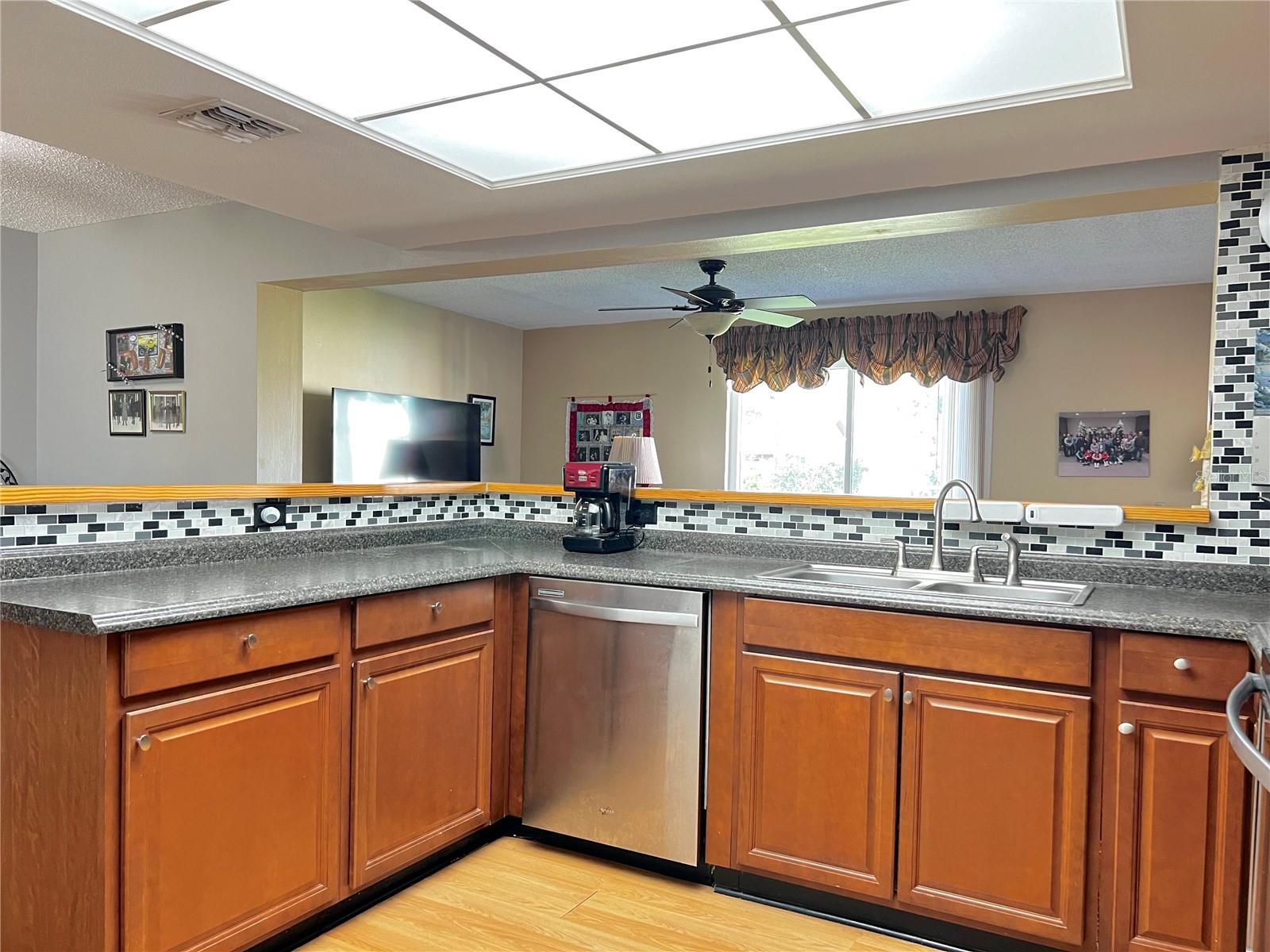 205 LARK AVE, SEBRING, FL, 33870