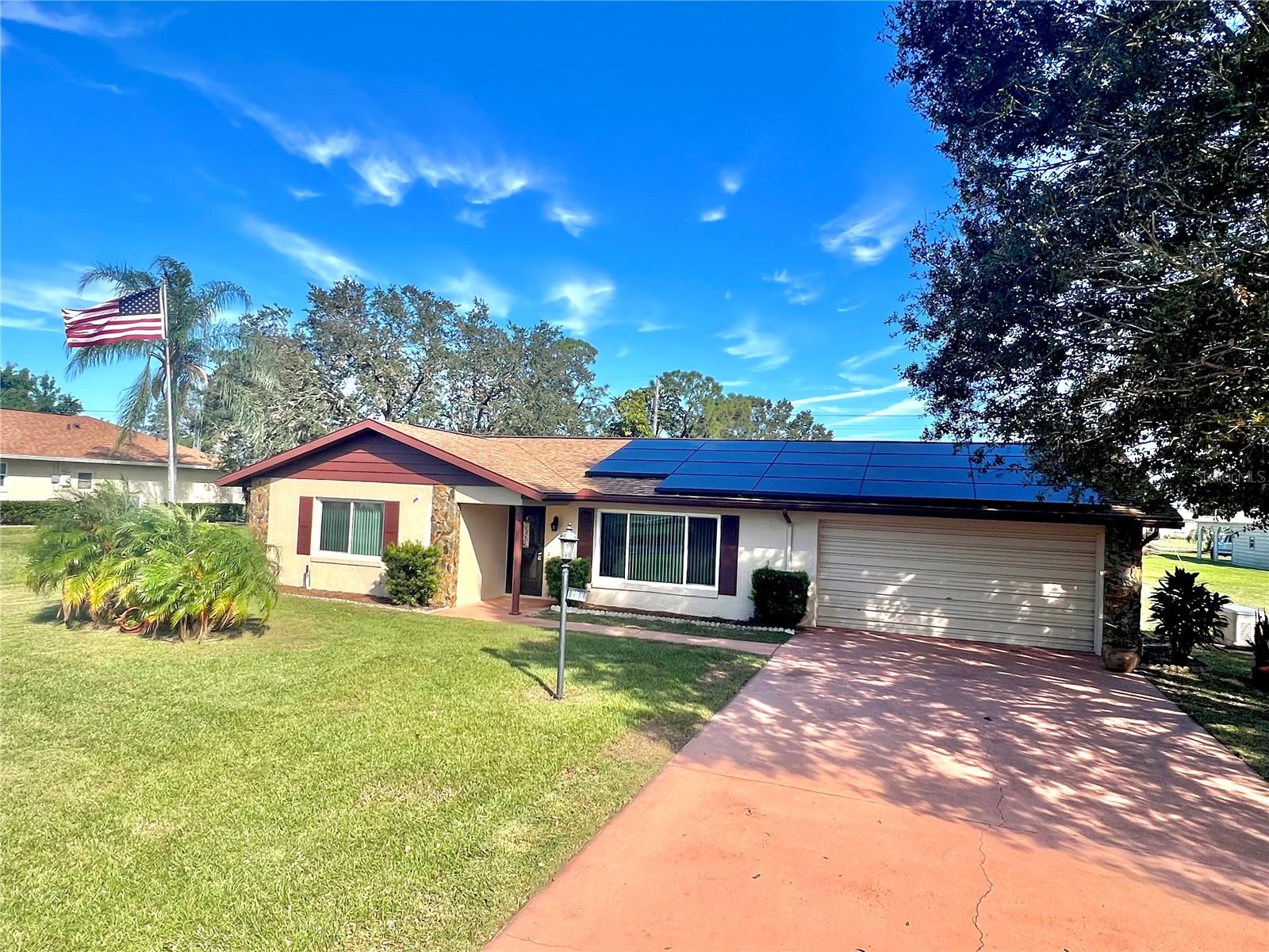 205 LARK AVE, SEBRING, FL, 33870