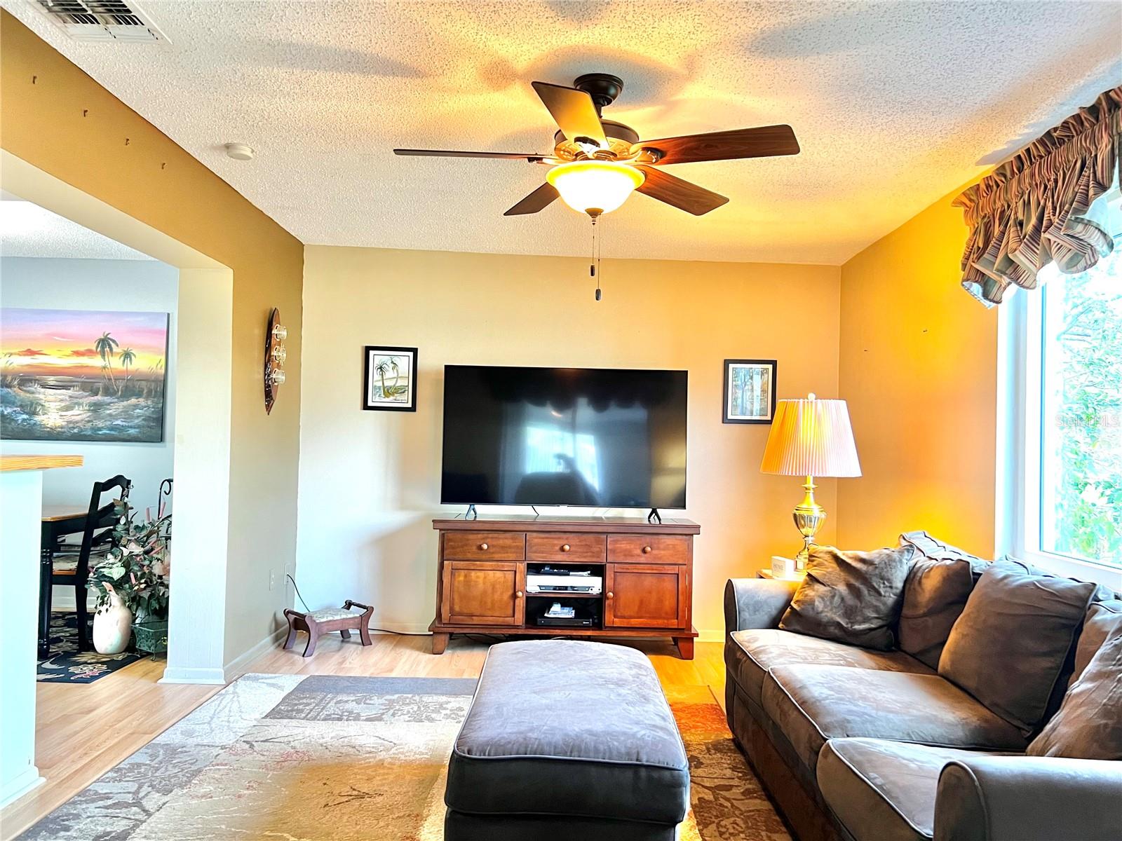 205 LARK AVE, SEBRING, FL, 33870