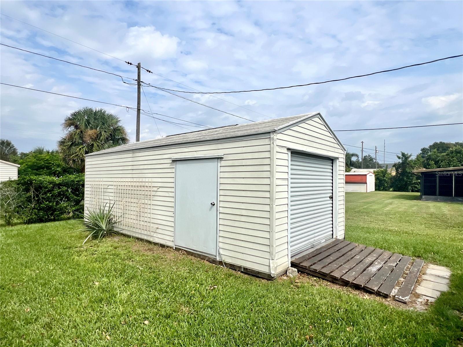 205 LARK AVE, SEBRING, FL, 33870