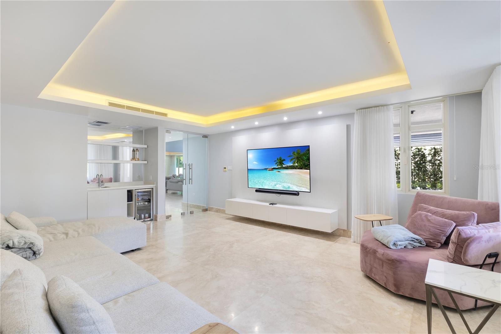 PR9109565 Property Photo