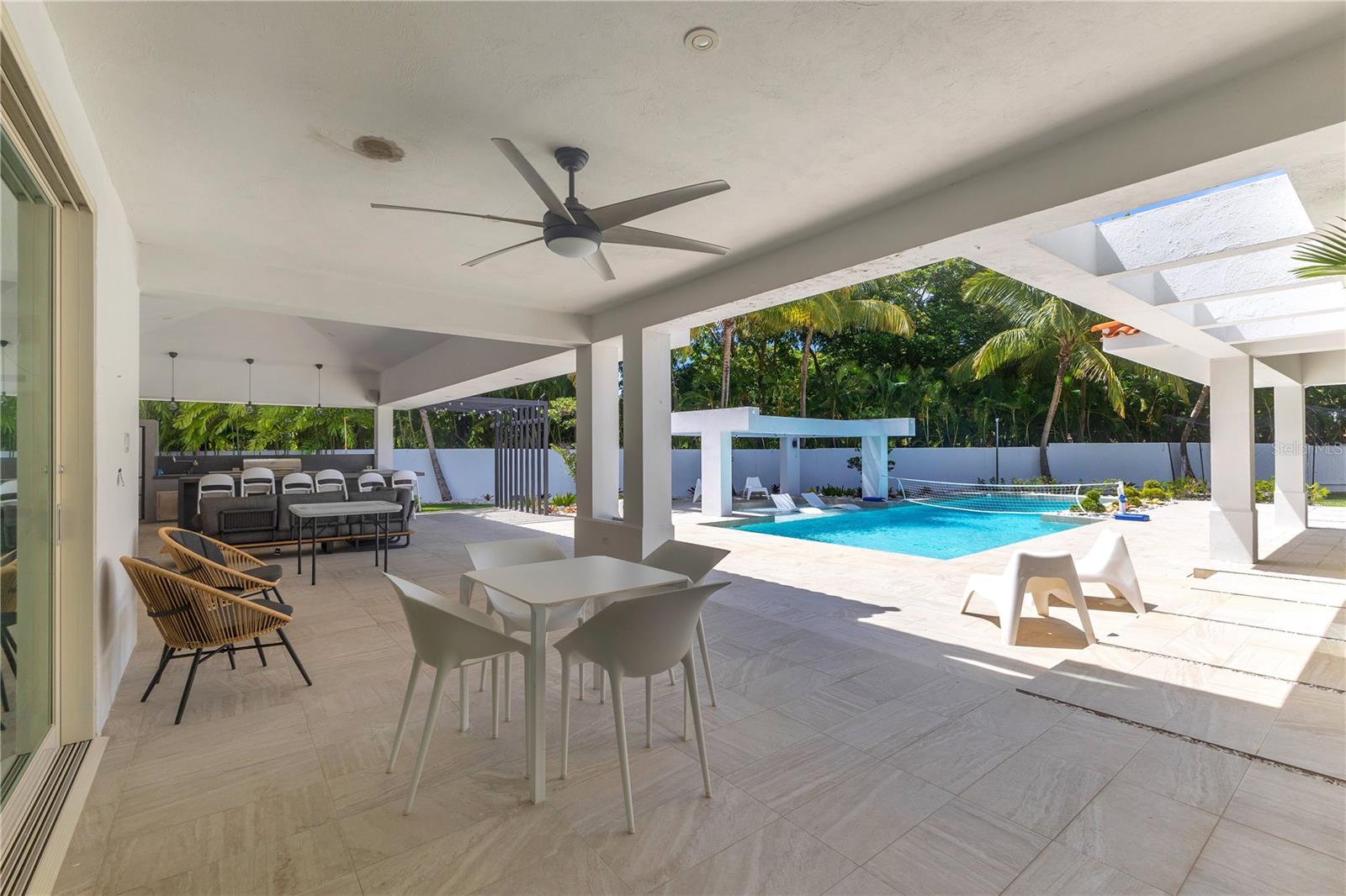 PR9109565 Property Photo