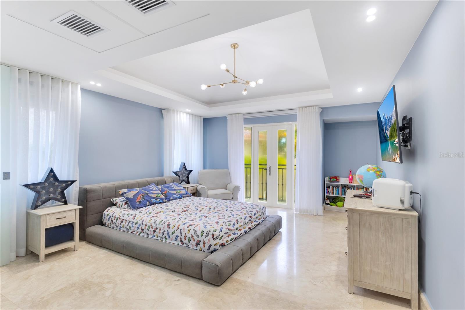 PR9109565 Property Photo