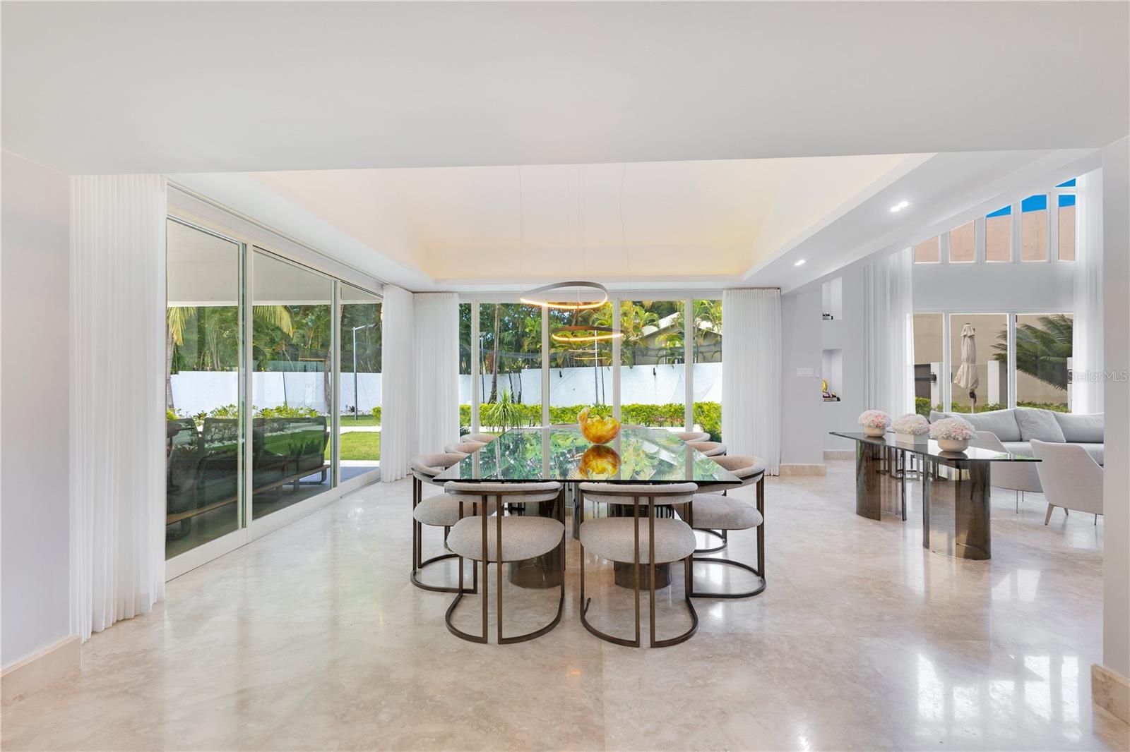 PR9109565 Property Photo