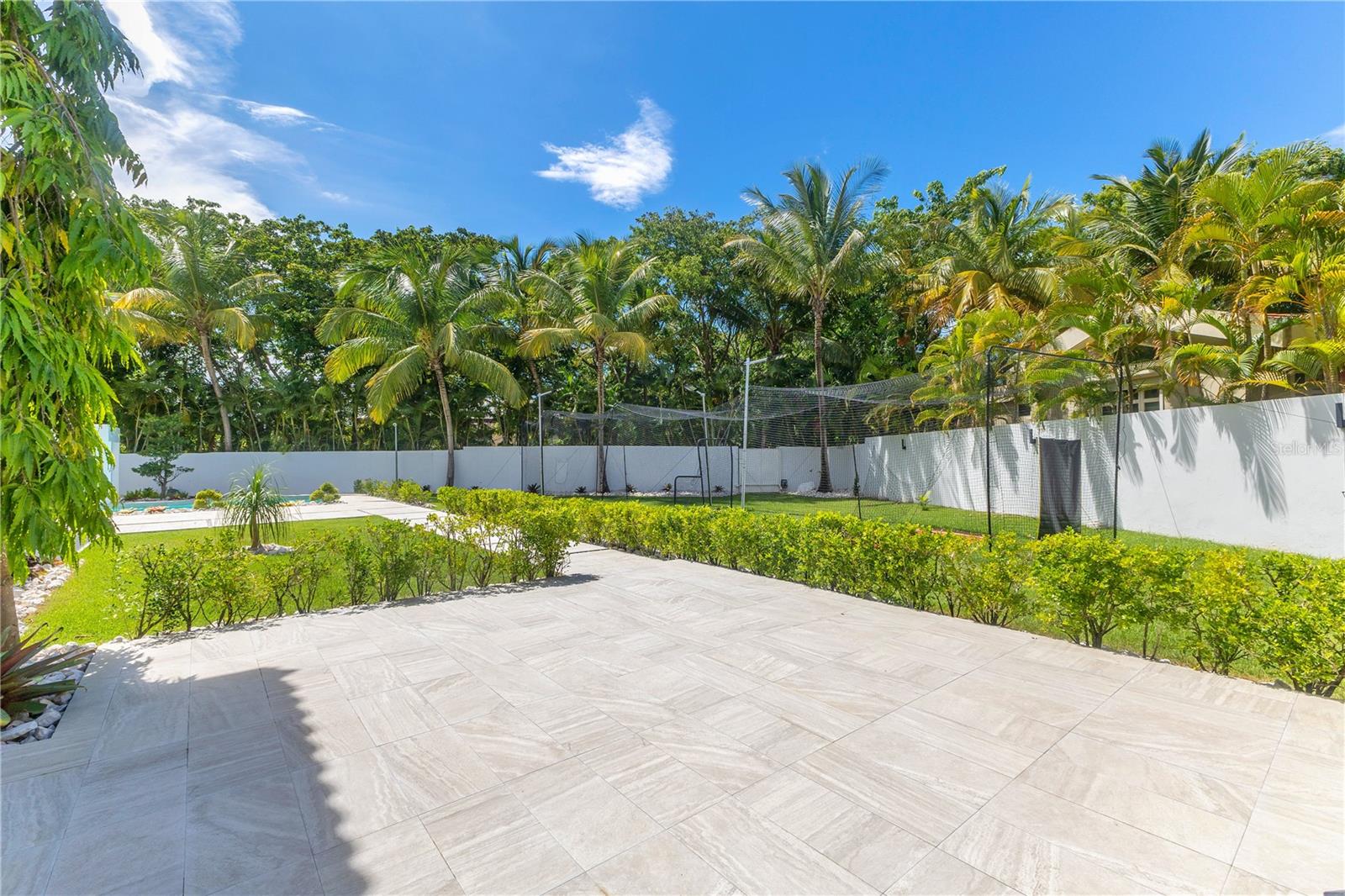 PR9109565 Property Photo