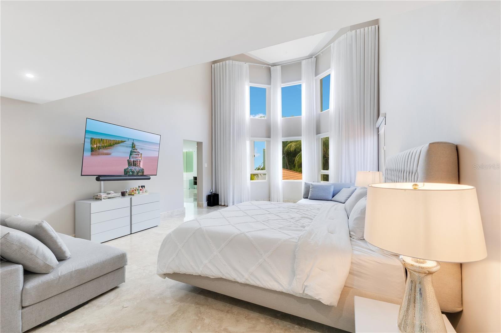 PR9109565 Property Photo