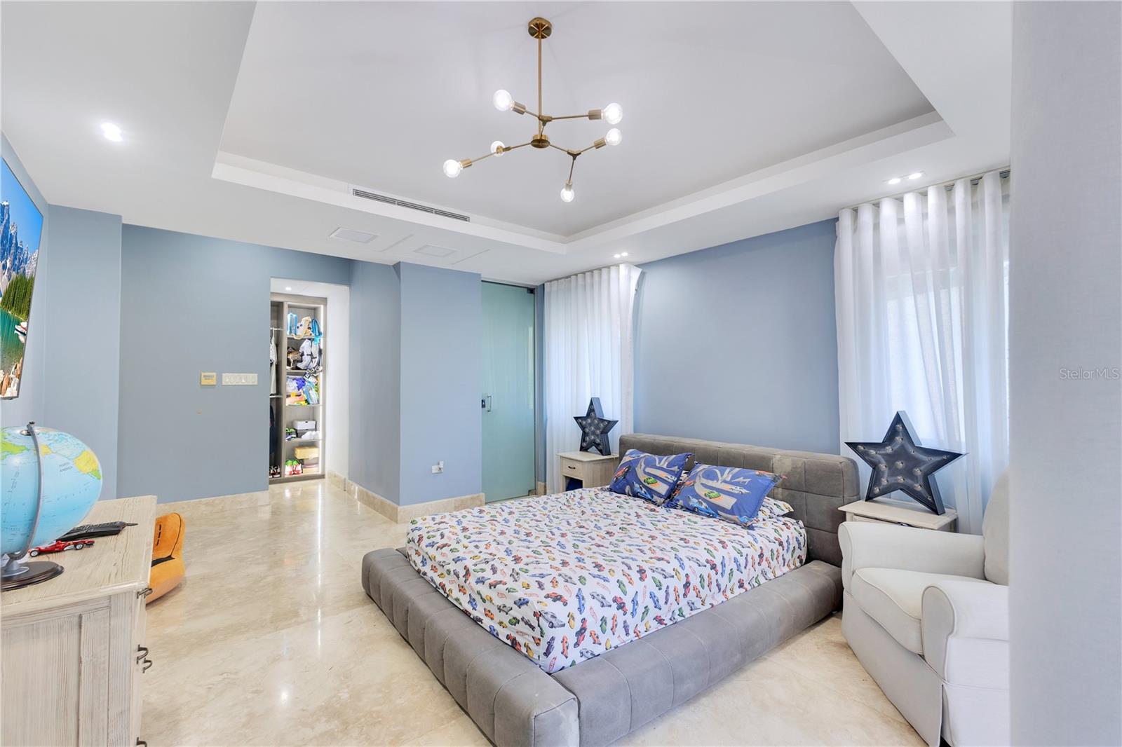 PR9109565 Property Photo