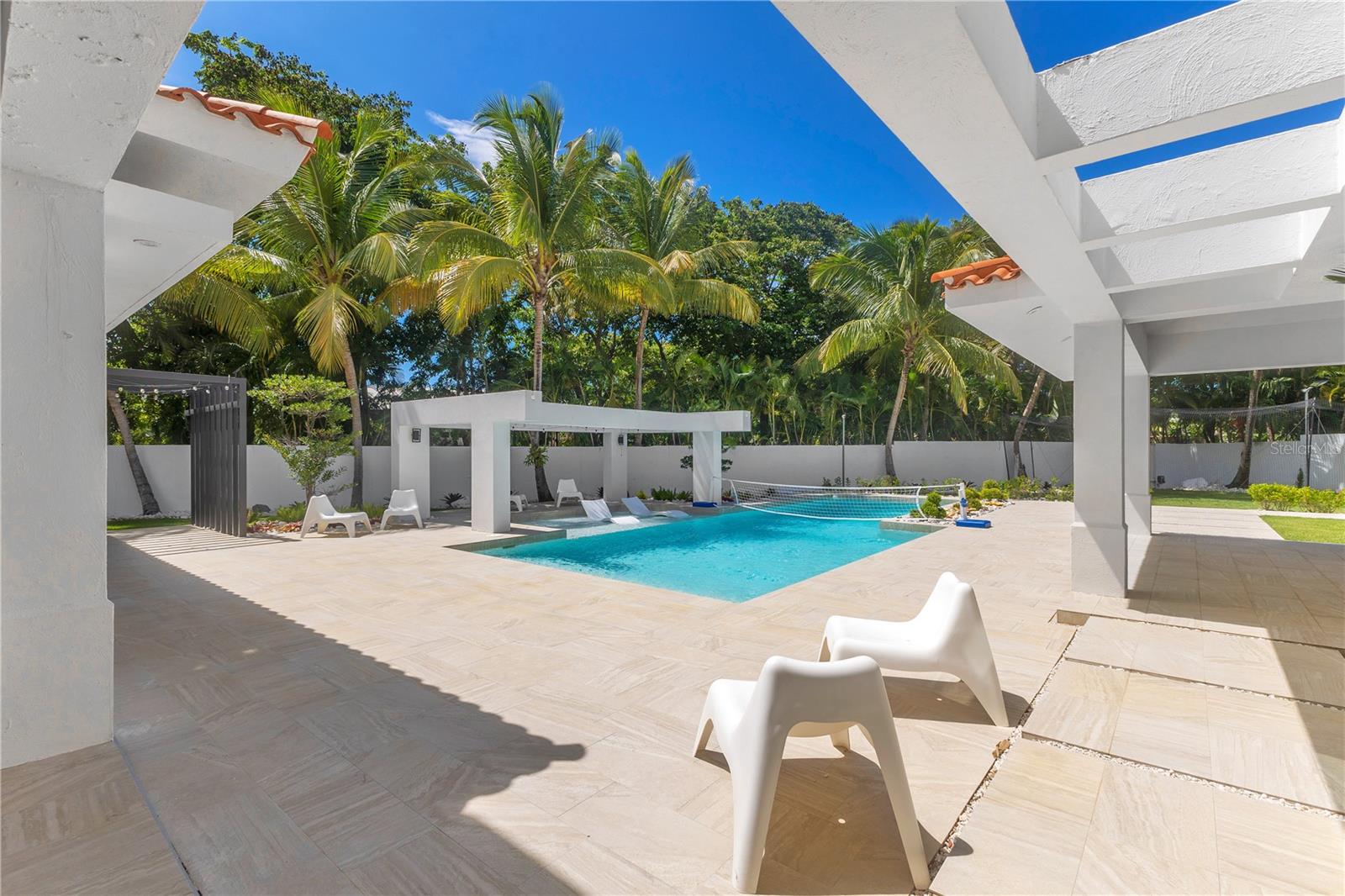 PR9109565 Property Photo