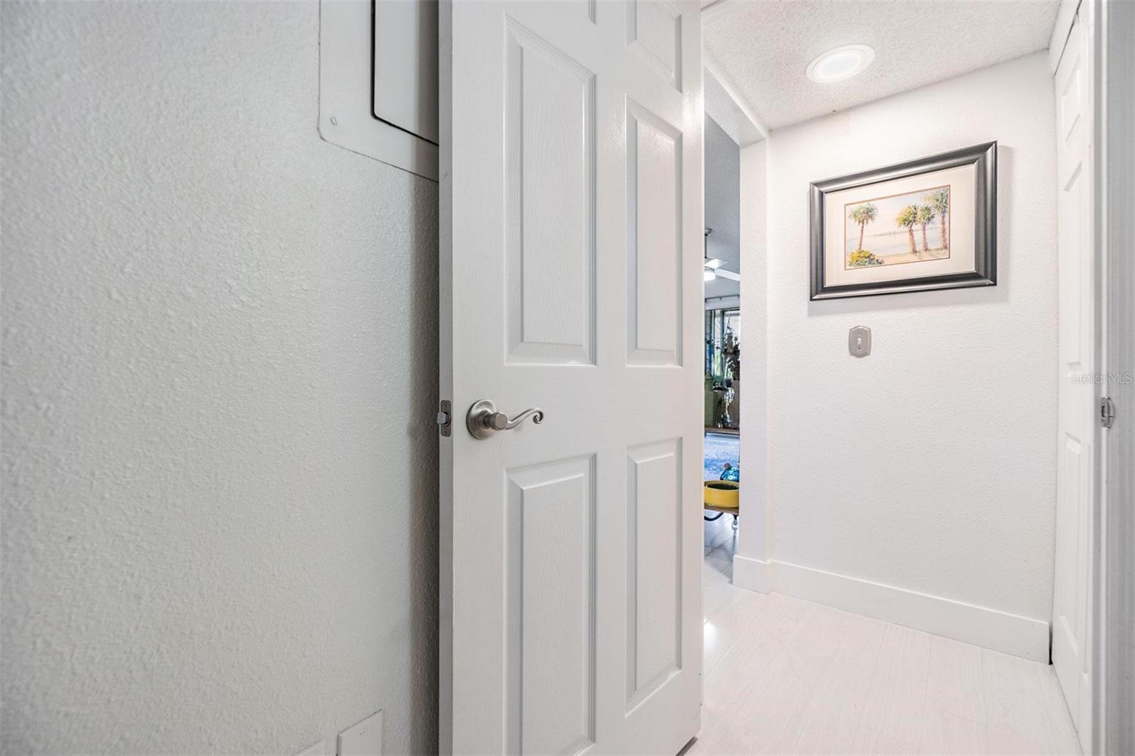 2500 WINDING CREEK BLVD #D204, CLEARWATER, FL, 33761
