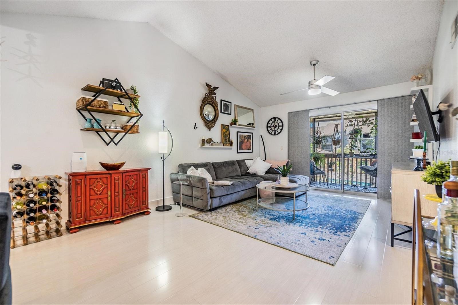2500 WINDING CREEK BLVD #D204, CLEARWATER, FL, 33761