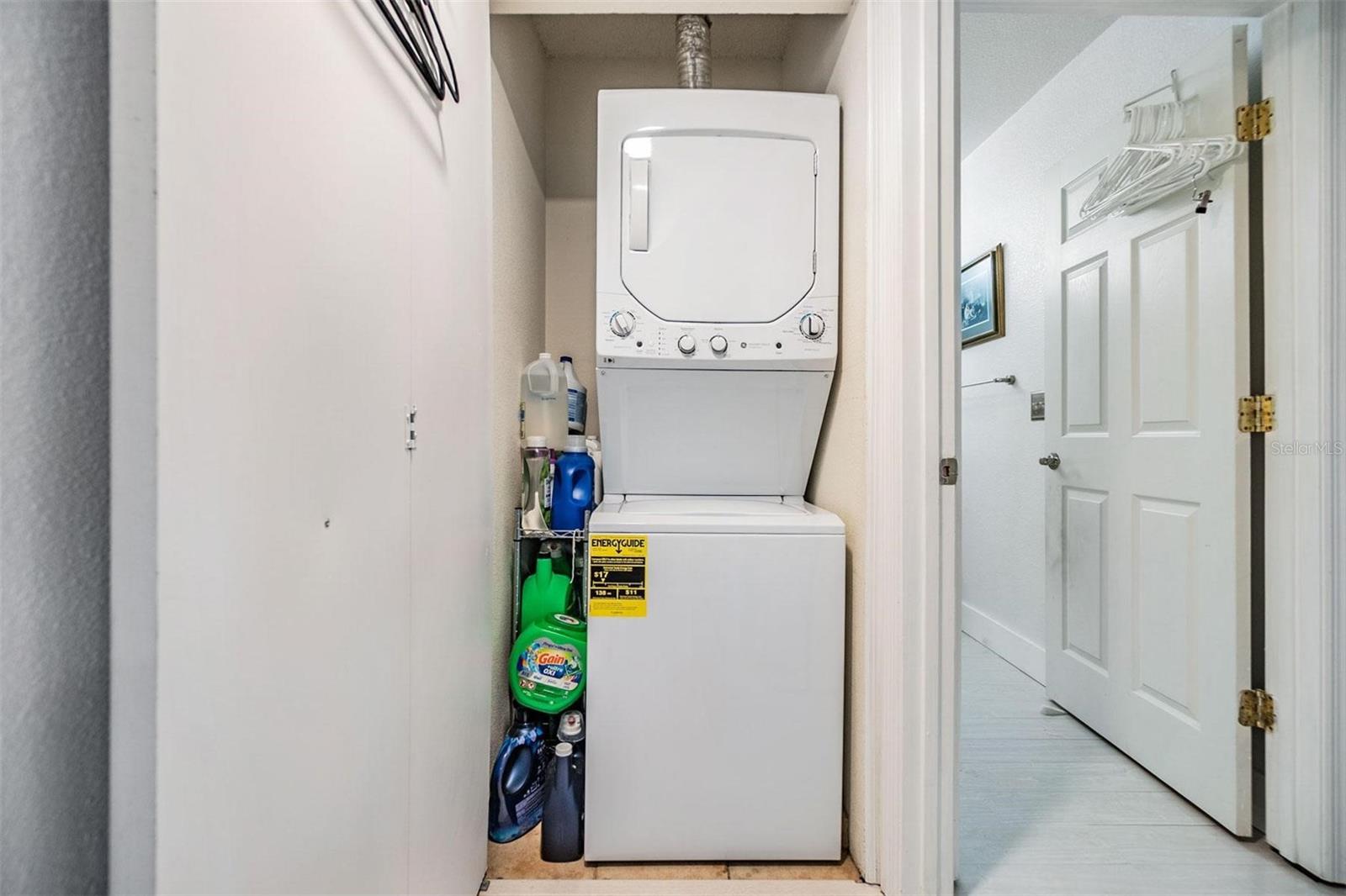 2500 WINDING CREEK BLVD #D204, CLEARWATER, FL, 33761