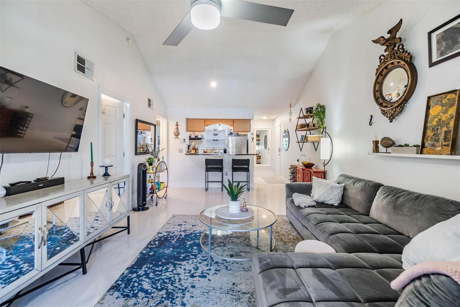 2500 WINDING CREEK BLVD #D204, CLEARWATER, FL, 33761