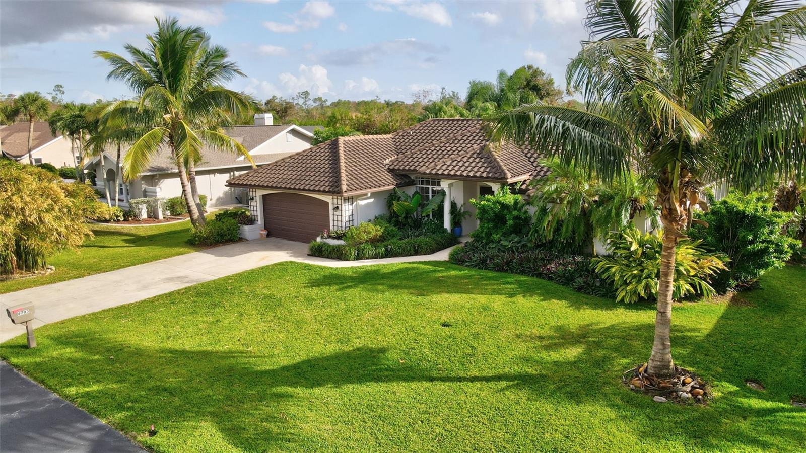 6703 WILLOW LAKE CIR, FORT MYERS, FL, 33966