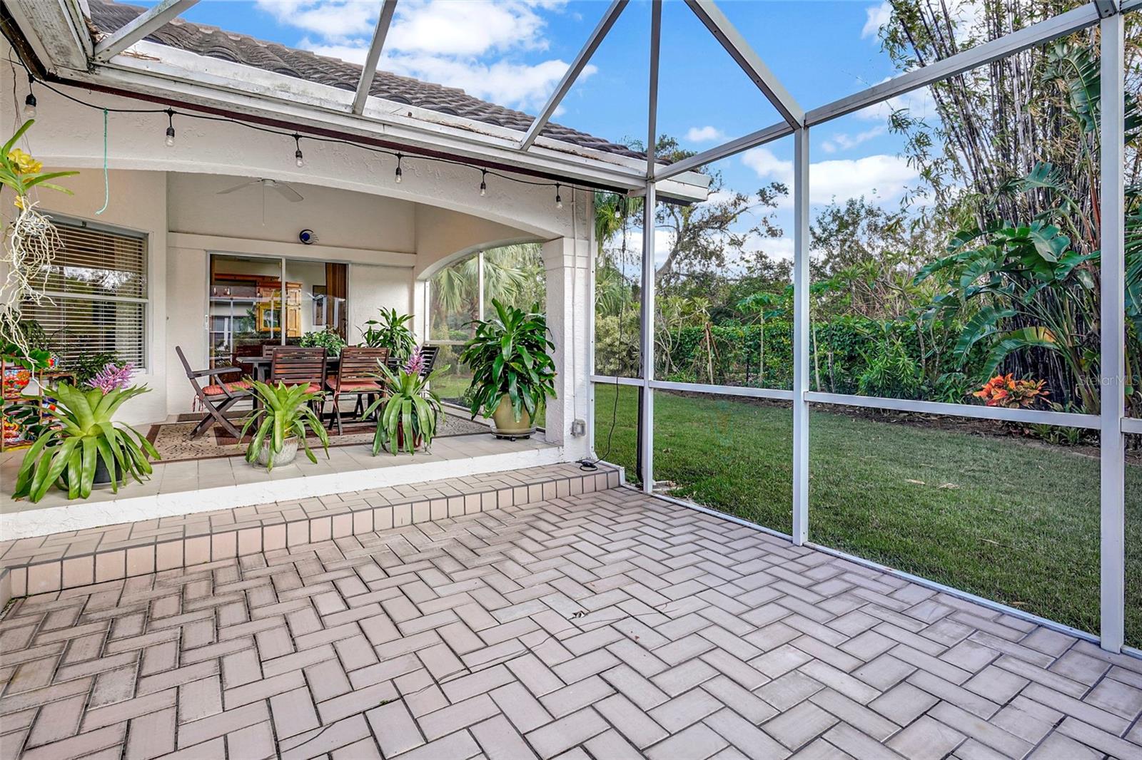 6703 WILLOW LAKE CIR, FORT MYERS, FL, 33966