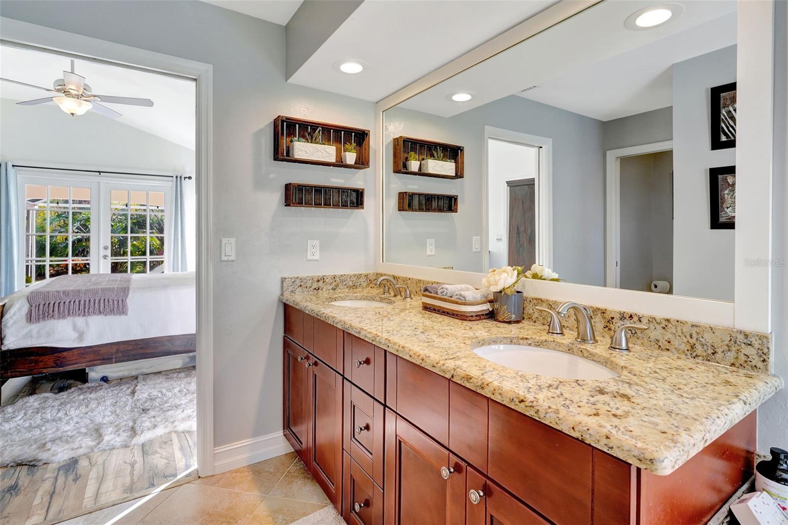 6703 WILLOW LAKE CIR, FORT MYERS, FL, 33966