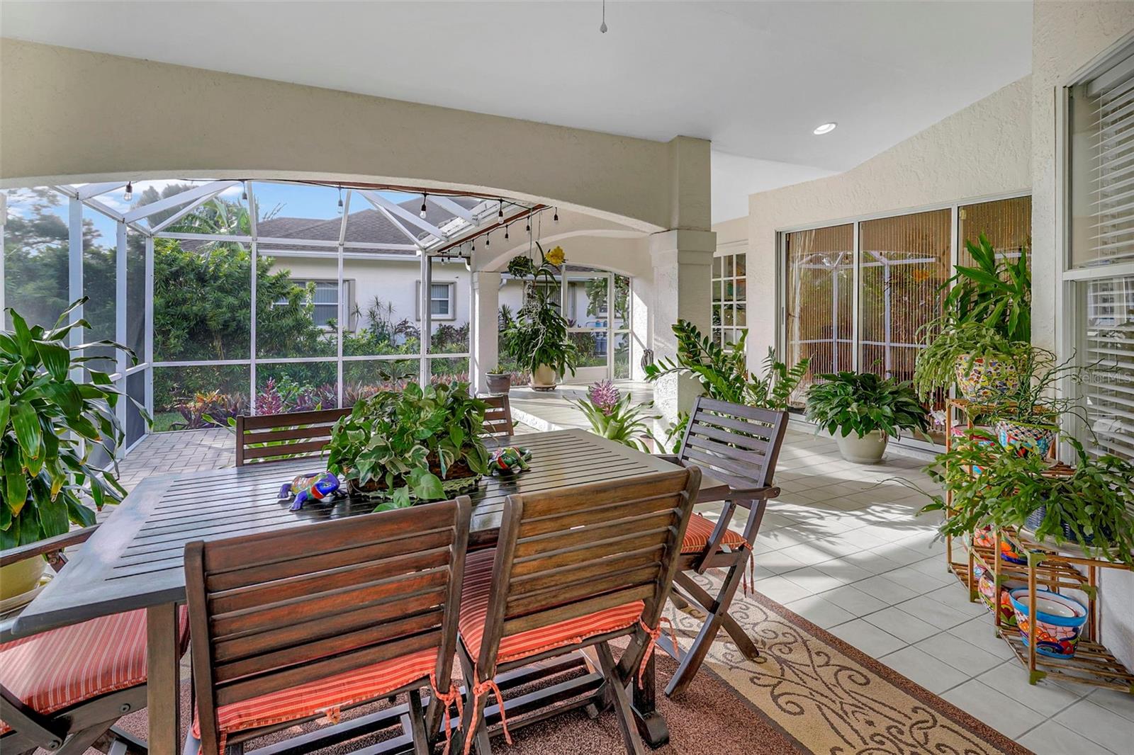 6703 WILLOW LAKE CIR, FORT MYERS, FL, 33966