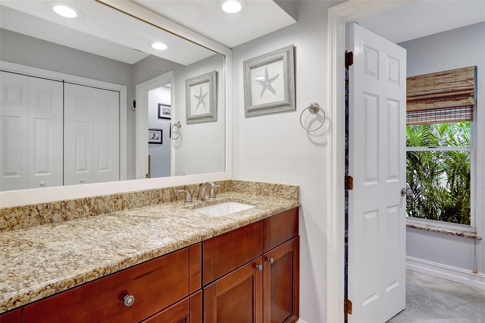 6703 WILLOW LAKE CIR, FORT MYERS, FL, 33966