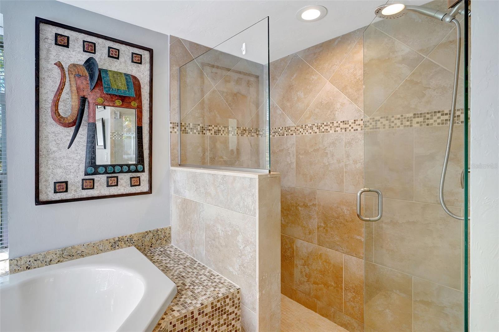 6703 WILLOW LAKE CIR, FORT MYERS, FL, 33966