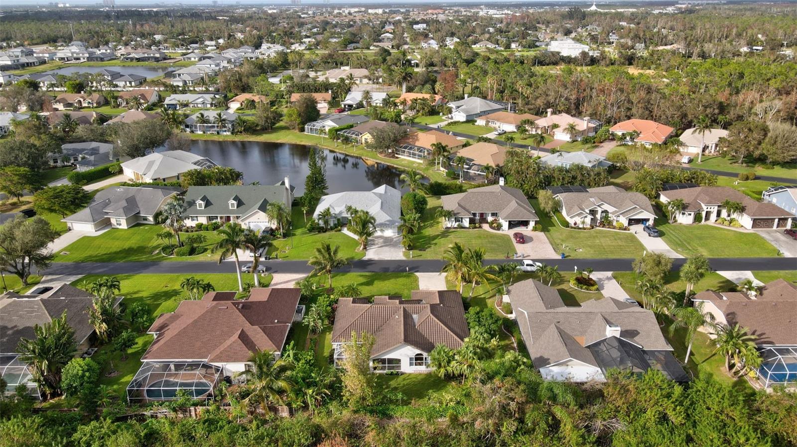 6703 WILLOW LAKE CIR, FORT MYERS, FL, 33966