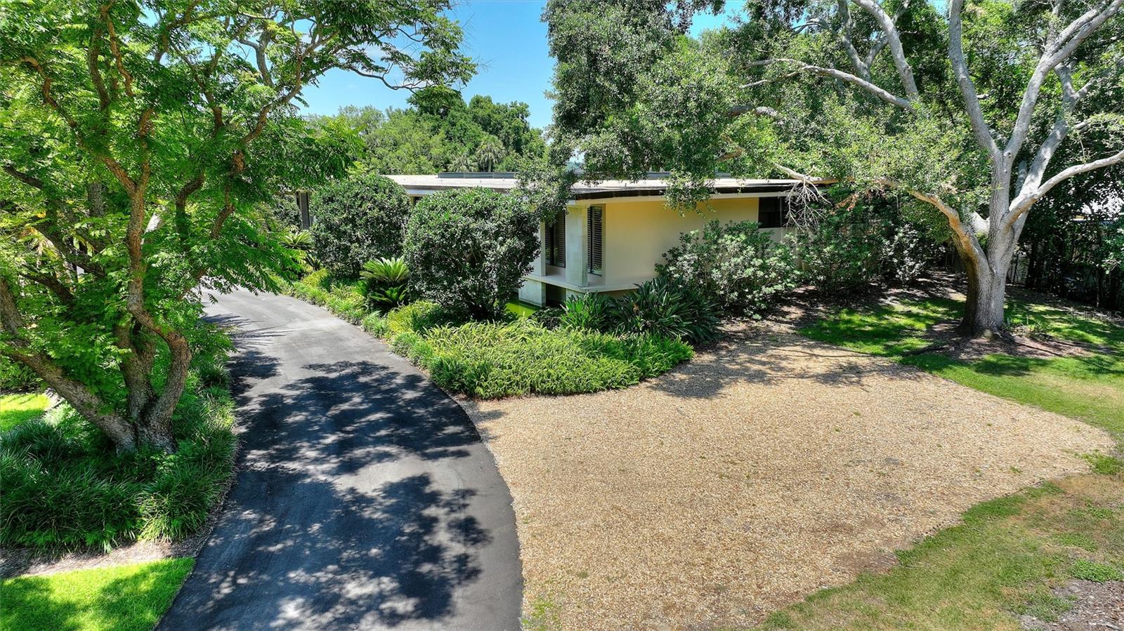 999 OLEANDER DR SE, WINTER HAVEN, FL, 33880