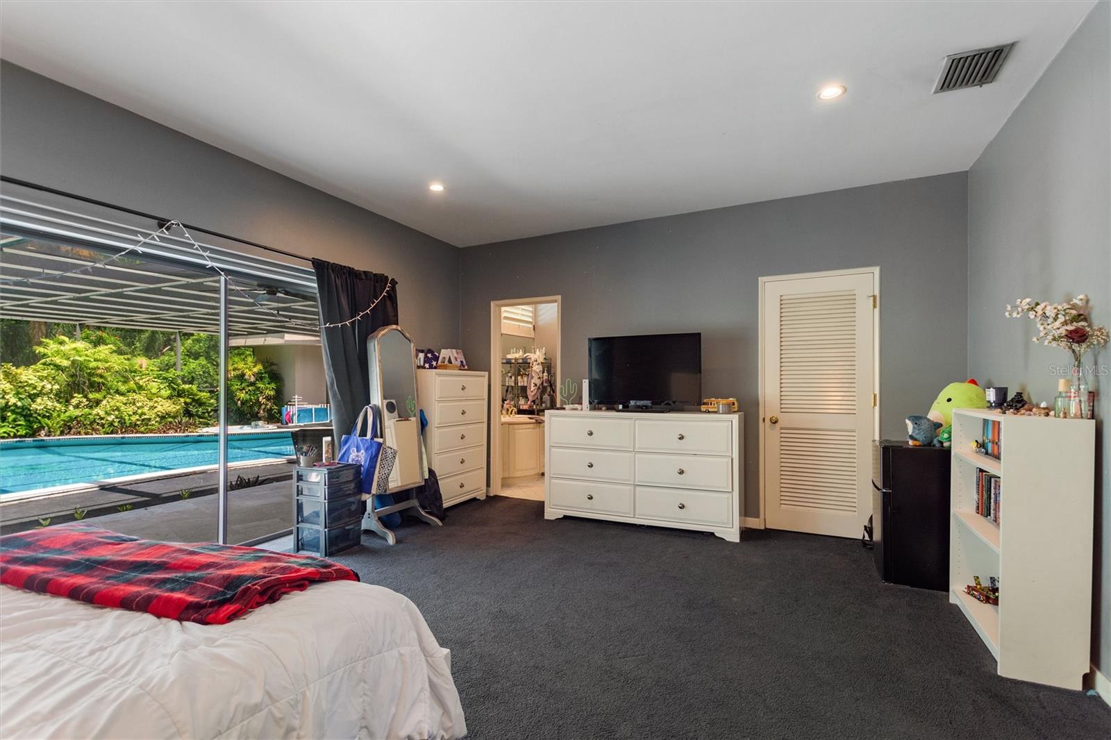 999 OLEANDER DR SE, WINTER HAVEN, FL, 33880
