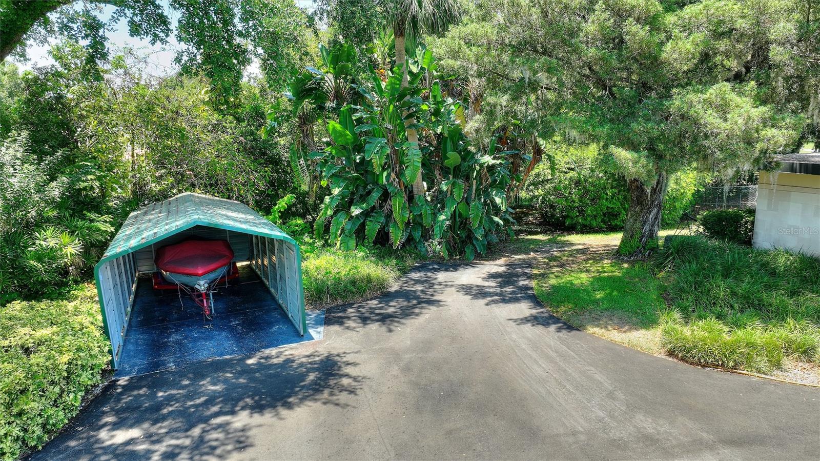 999 OLEANDER DR SE, WINTER HAVEN, FL, 33880