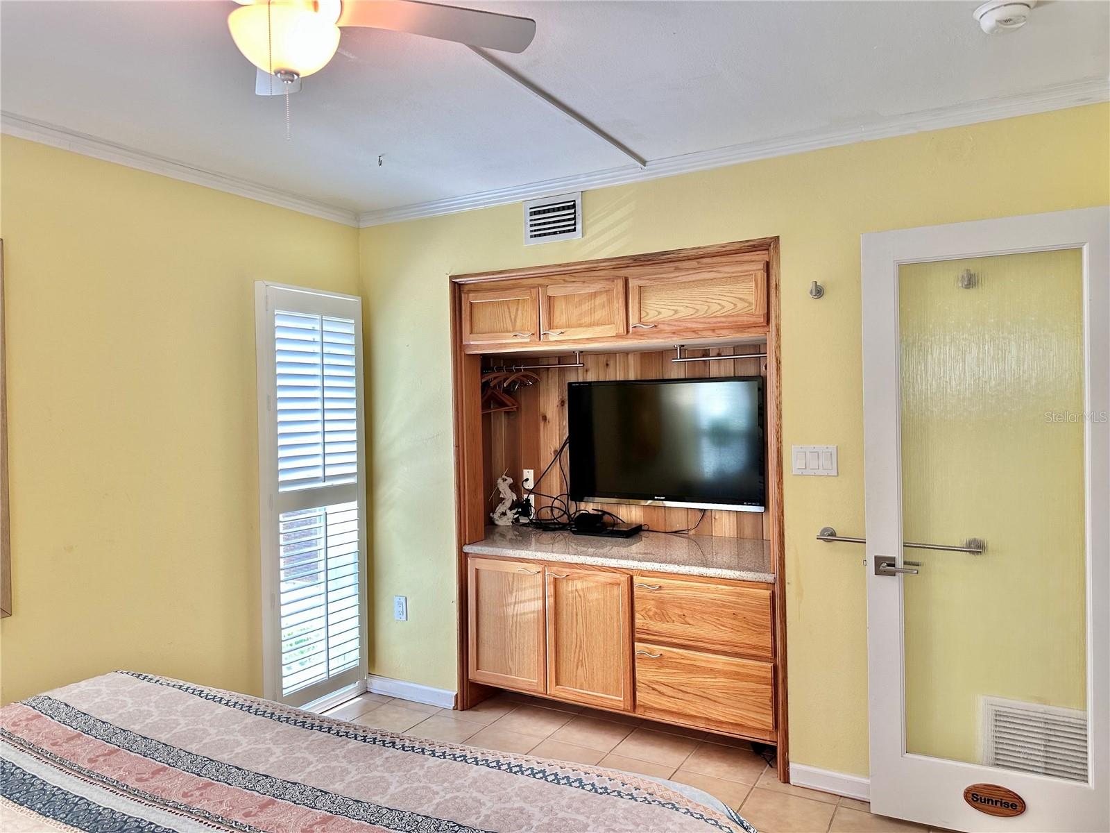 2850 GULF OF MEXICO DR #2, LONGBOAT KEY, FL, 34228