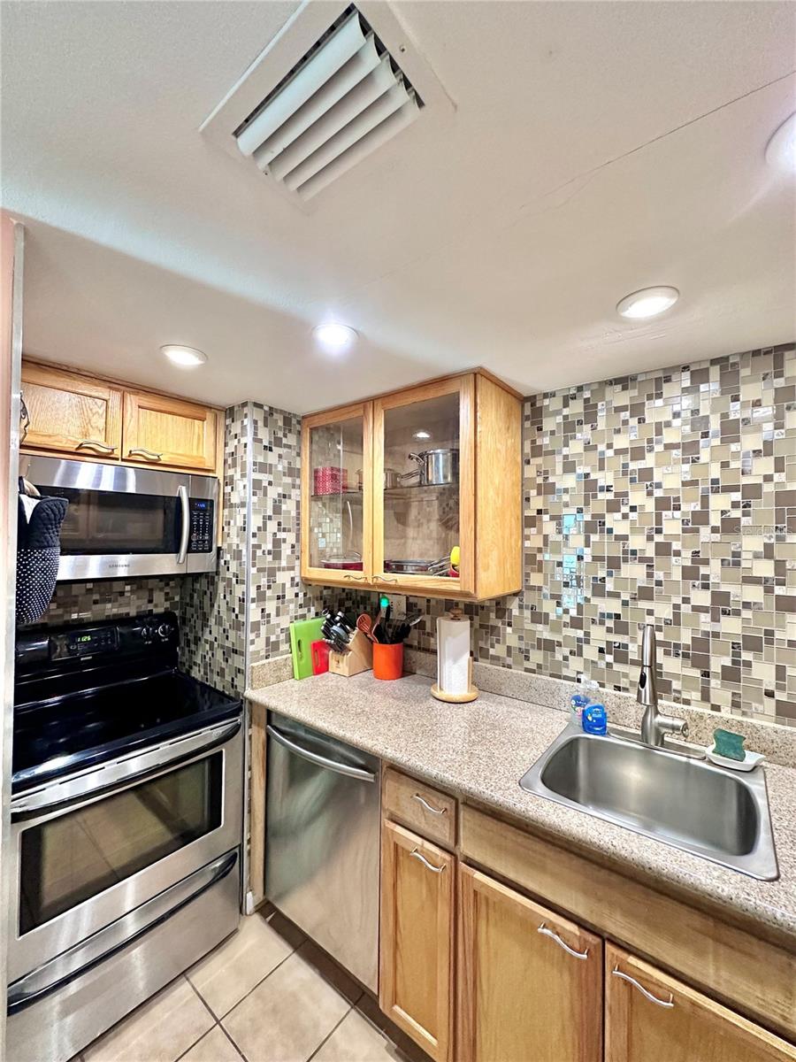 2850 GULF OF MEXICO DR #2, LONGBOAT KEY, FL, 34228