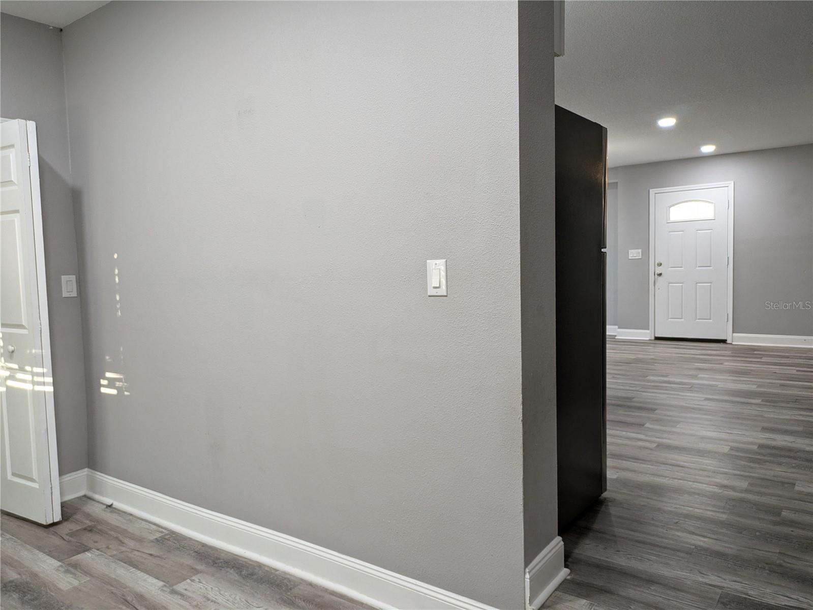 1032 W BERRY AVE, TAMPA, FL, 33603