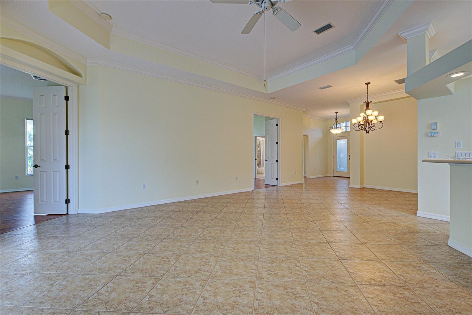 381 MARSH CREEK RD, VENICE, FL, 34292