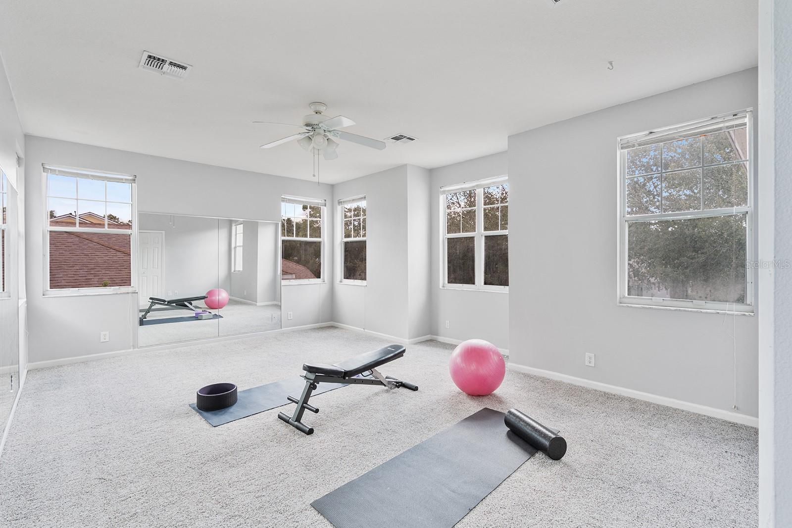226 W TARRINGTON DR, DELAND, FL, 32724